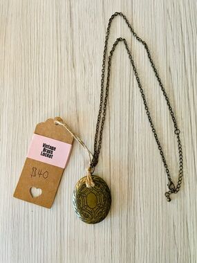 Vintage Brass Locket Necklace Pendant with hearts